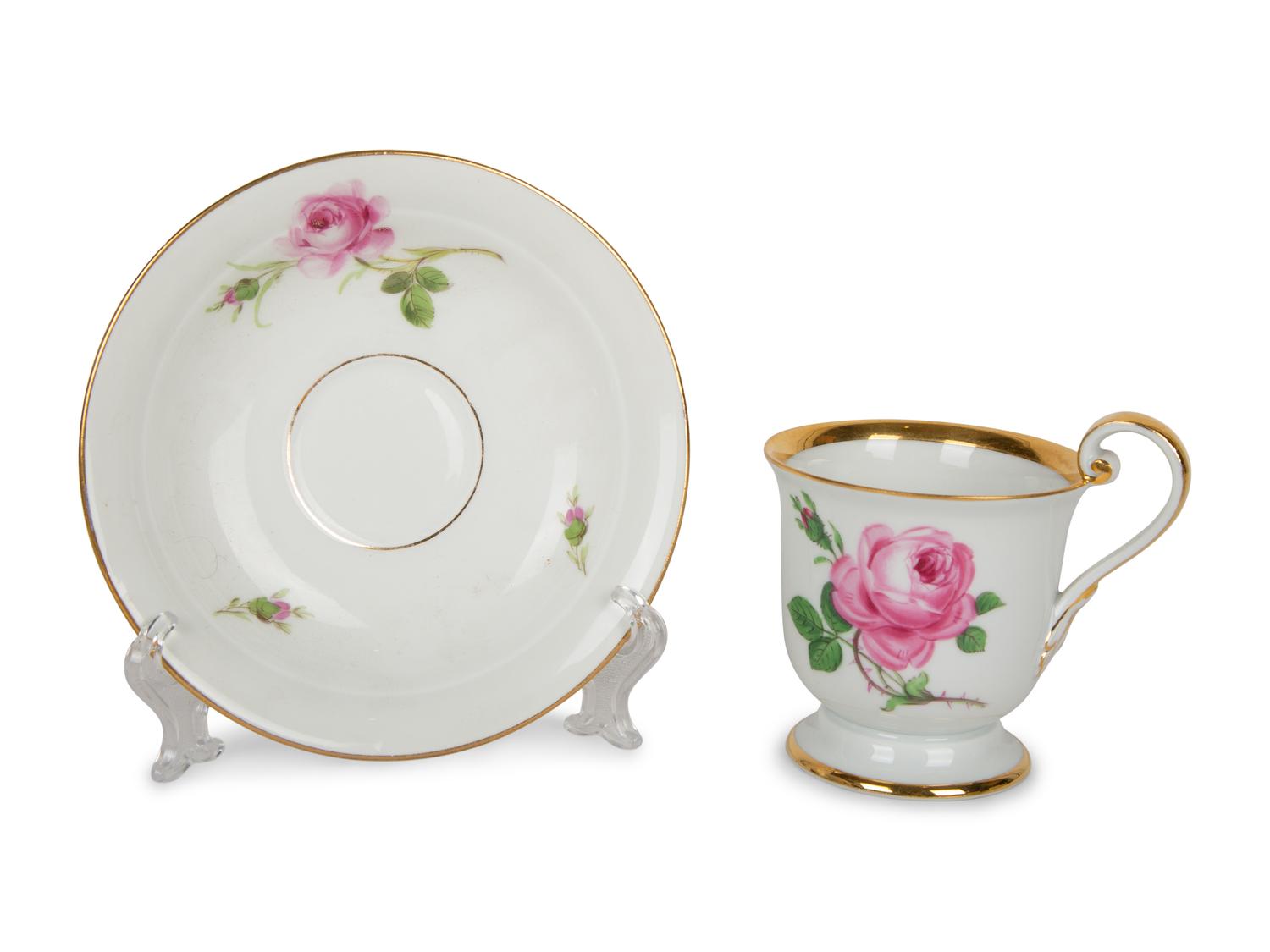Ten Meissen and Style of Porcelain Teacups and Saucers — 19TH/20TH CENTURY