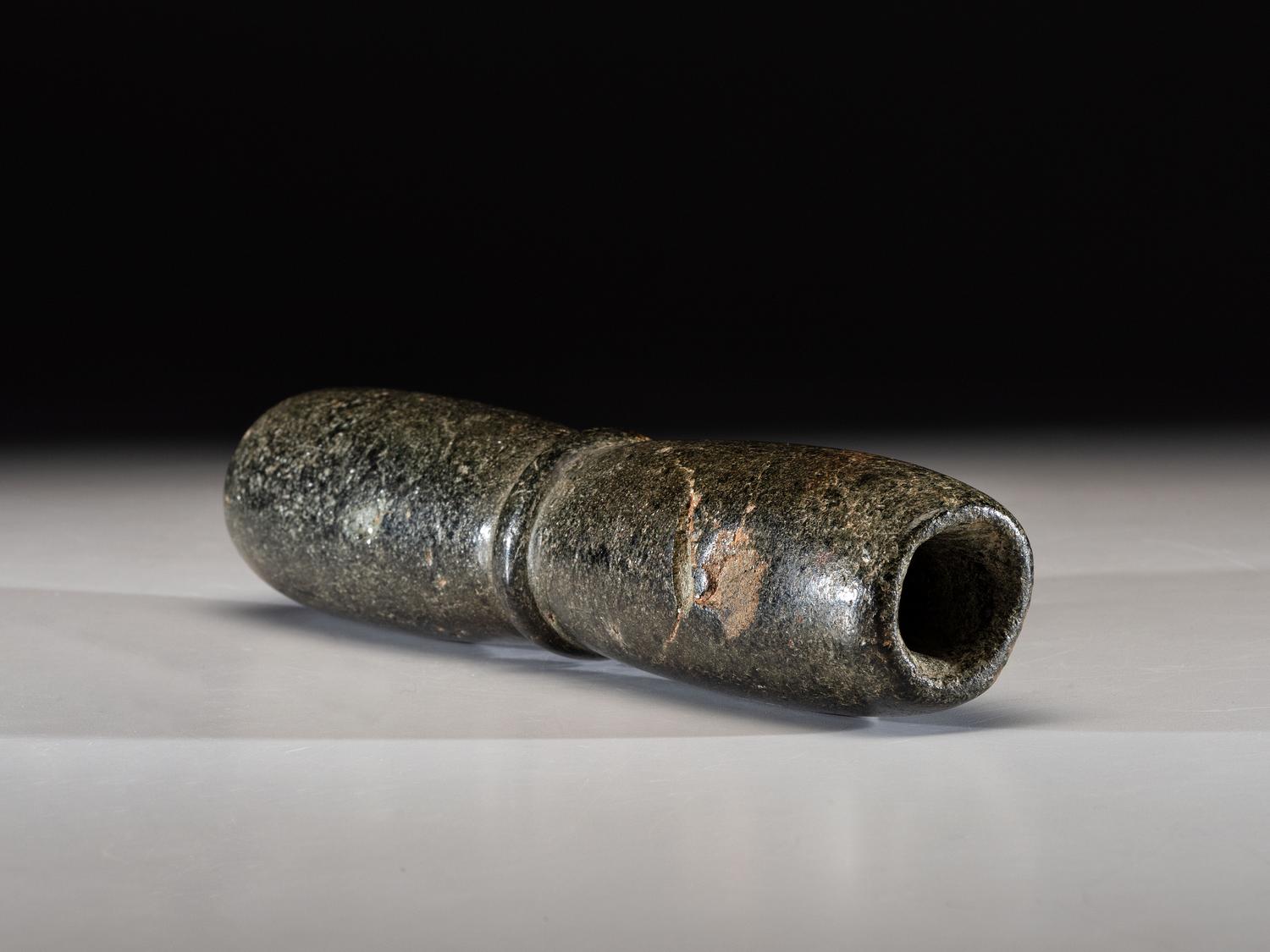 A Steatite Biconical Tube Pipe