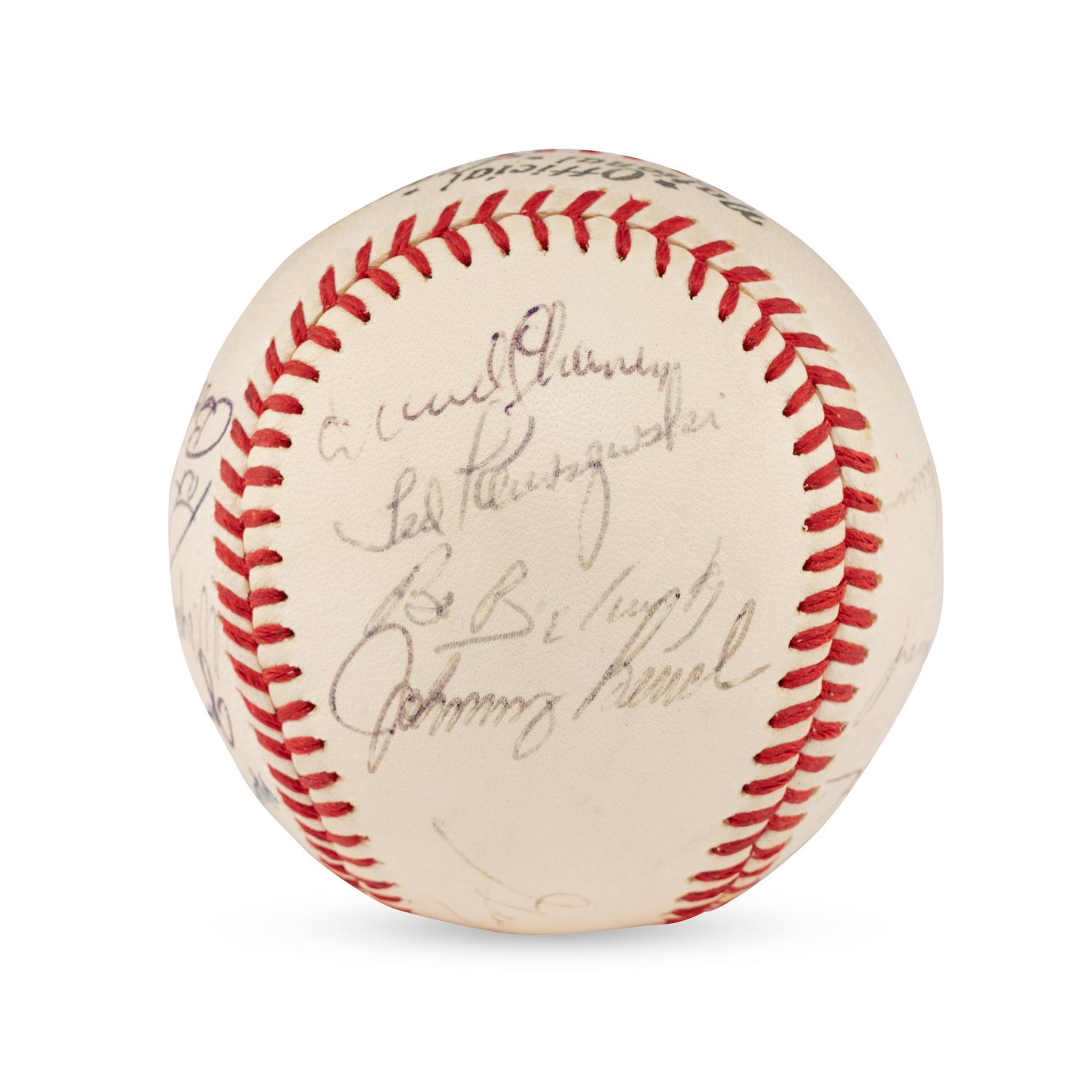 A 1970 Cincinnati Reds Team Signed Autograph Baseball
