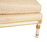 An Italian Painted and Parcel Gilt Chaise Lounge