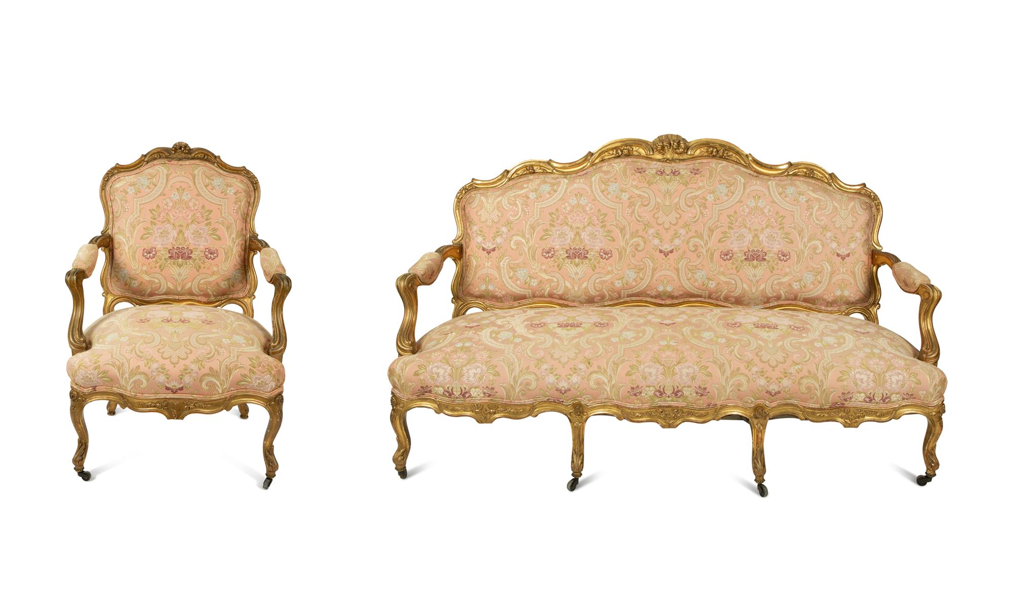 A Louis XV Style Giltwood Sofa and Pair of Fauteuils — EARLY 20TH CENTURY
