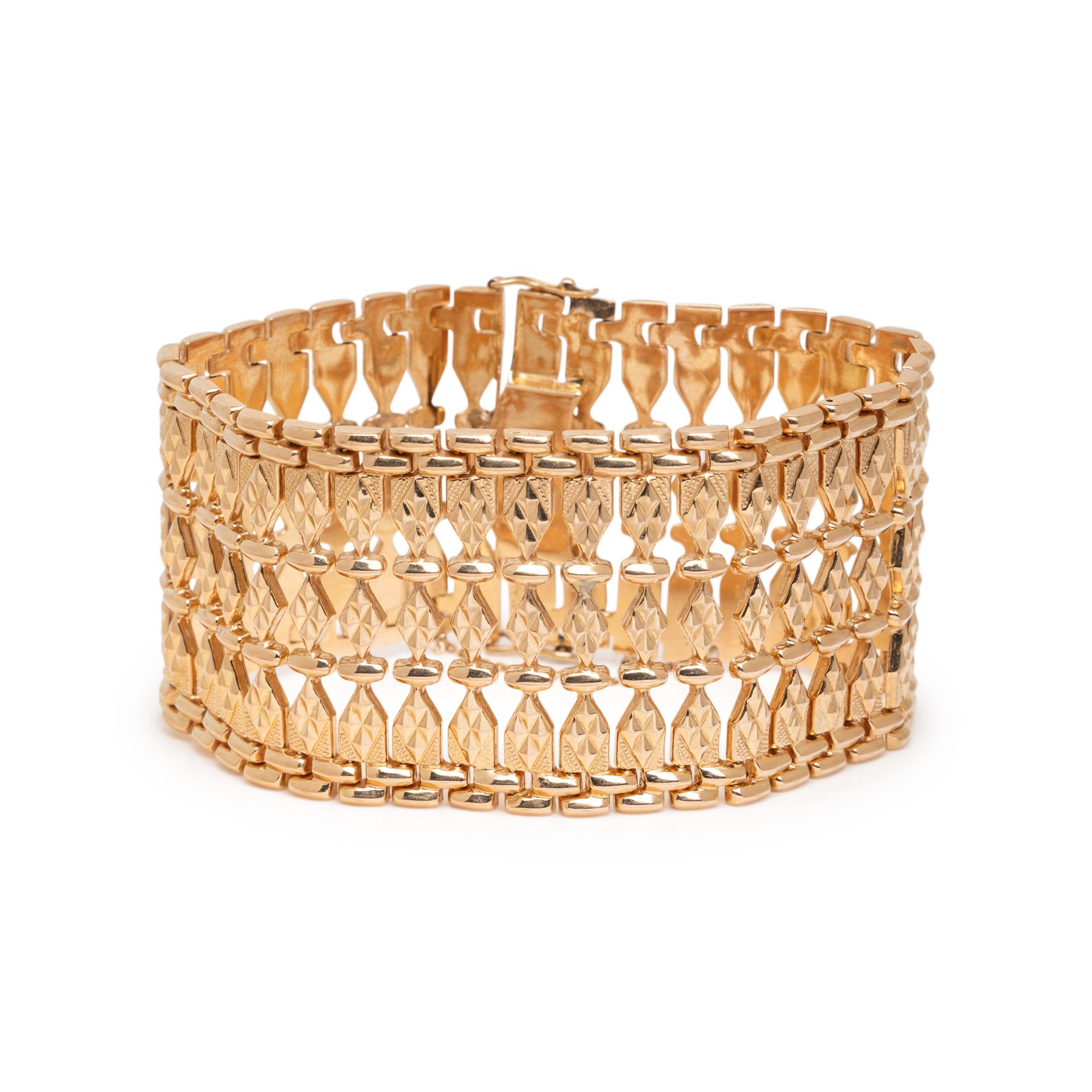YELLOW GOLD FANCY LINK BRACELET