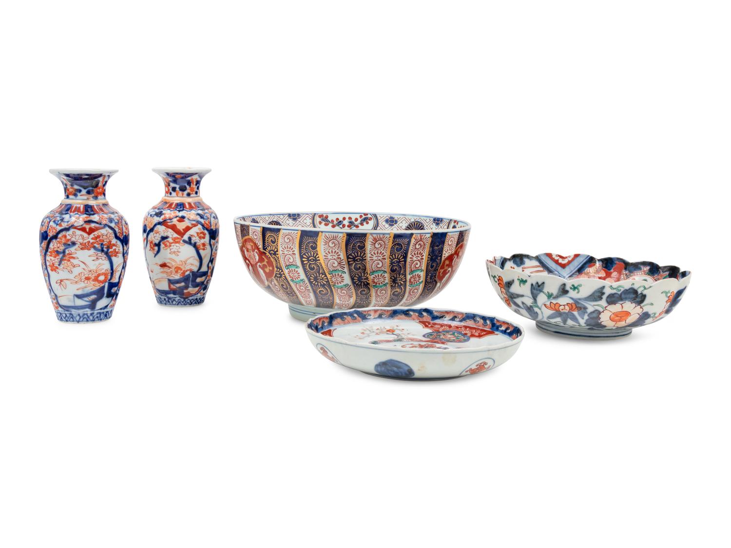 Five Imari Palette Porcelain Articles