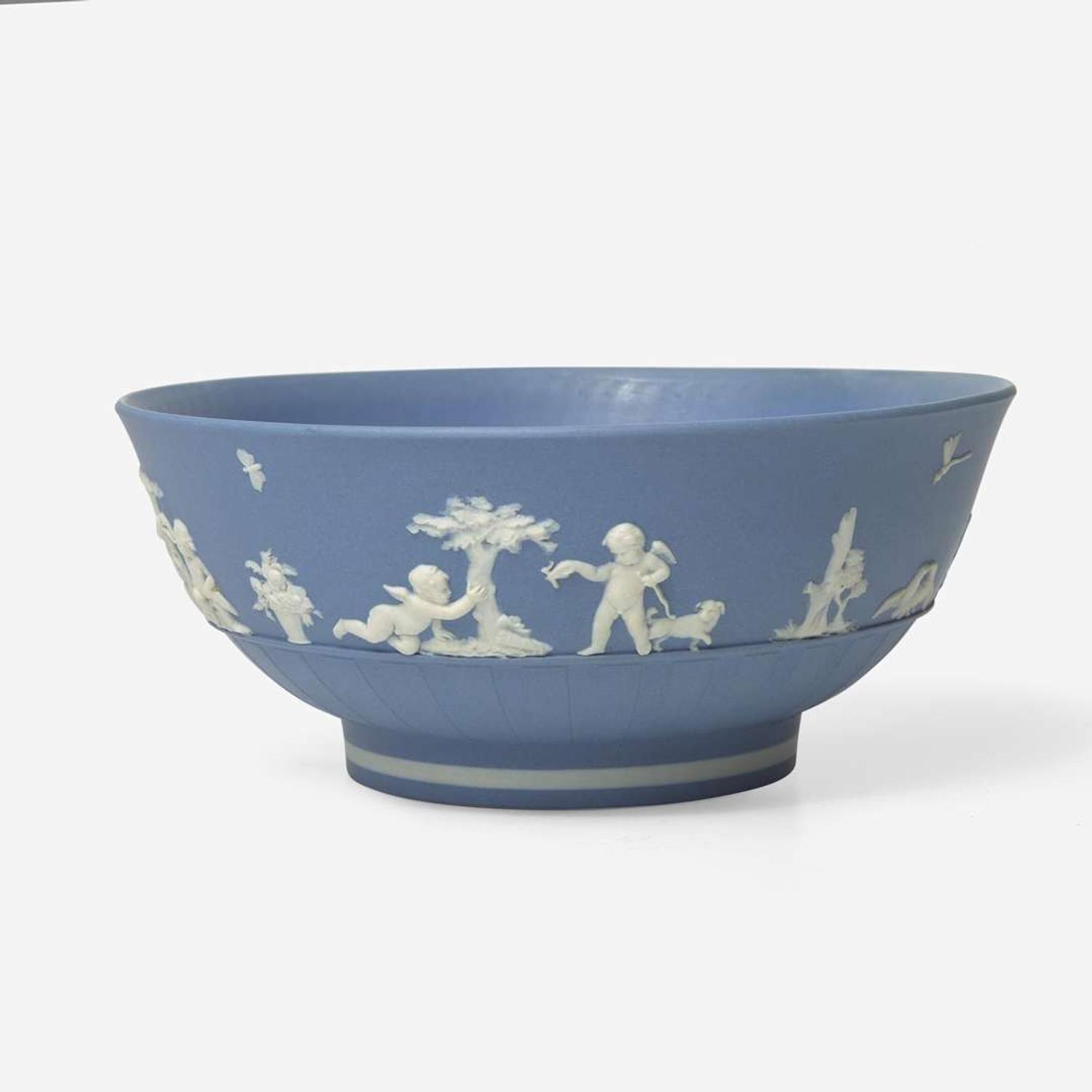 A Wedgwood Solid Blue Jasperware Bowl UK, 1780s