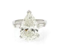 A Platinum and Pear Shape Diamond Ring, 7.40 dwts.