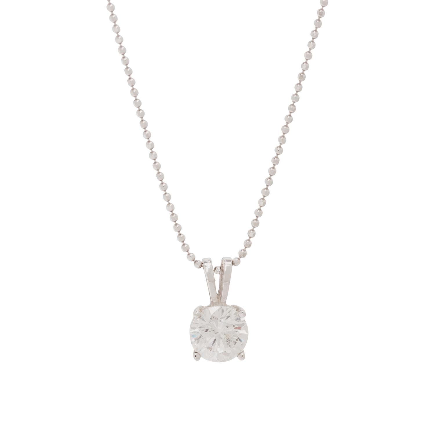 DIAMOND PENDANT NECKLACE