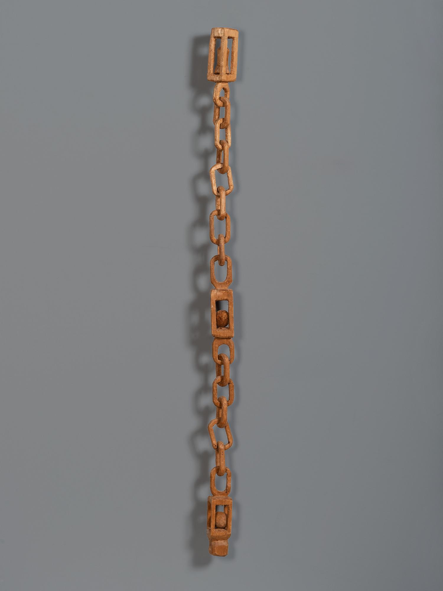 A Folk Art Carved Sailor's Whimsy Chain