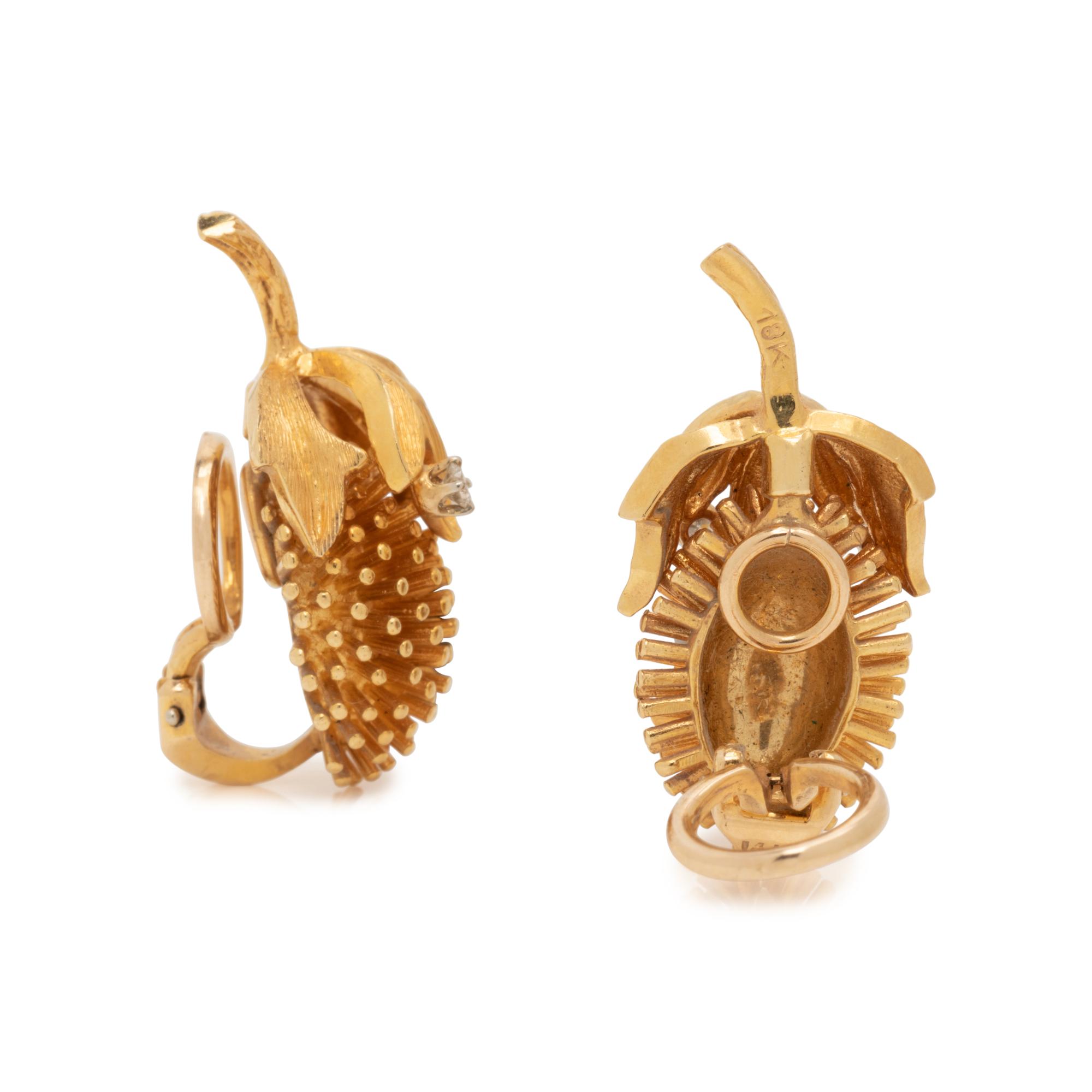 CARL D. LINDSTROM, YELLOW GOLD AND DIAMOND EARCLIPS