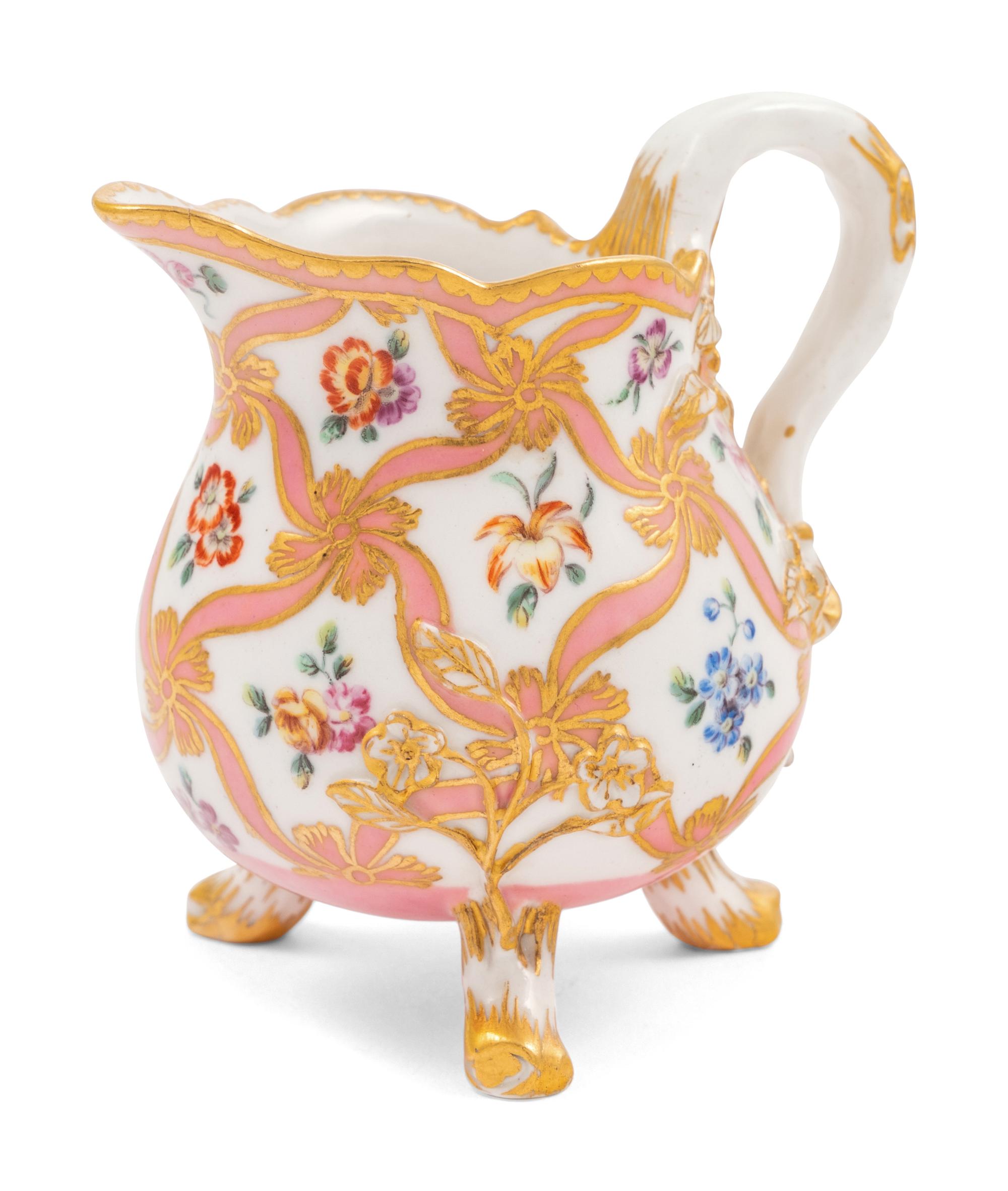 A Sèvres Pink-Ground Porcelain Footed Cream Jug ( Pot-à-Lait 'à Trois Pieds', 3ème Grandeur )