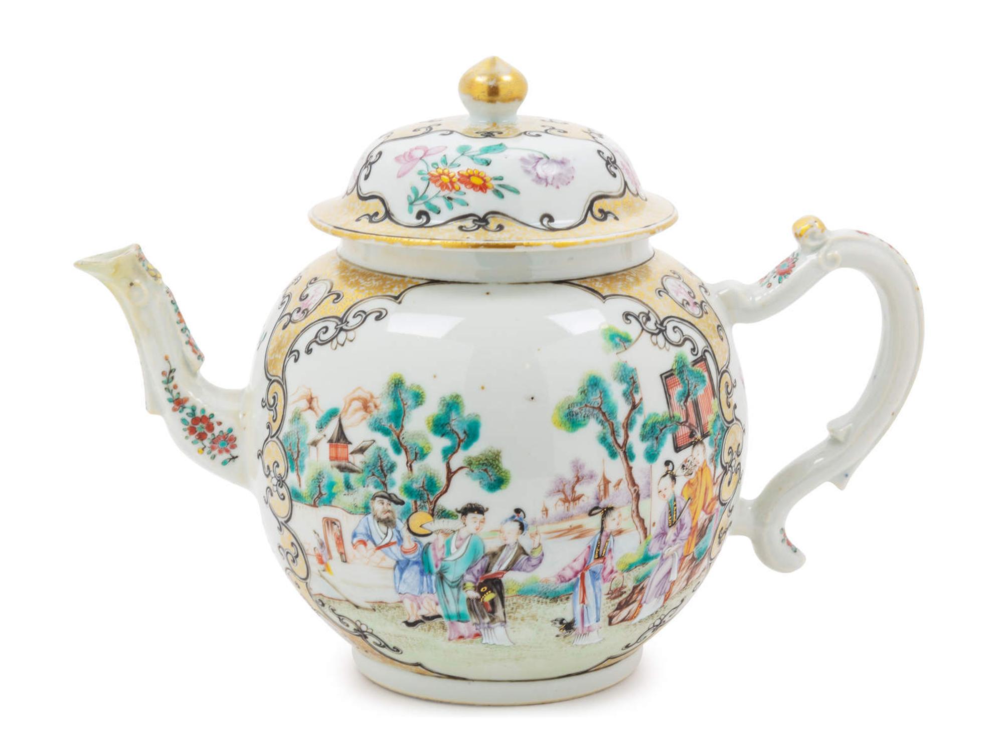 A Chinese Porcelain Teapot