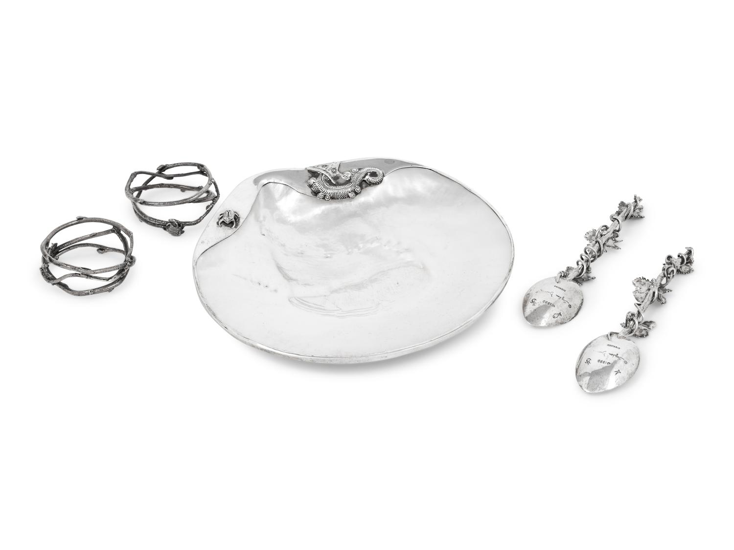 A Steven Dweck Silver-Mounted Mother of Pearl Dish