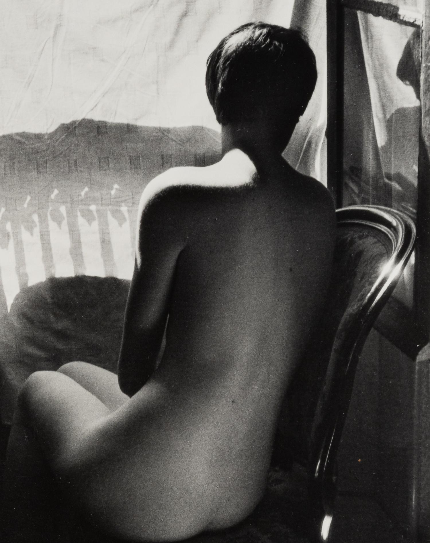 Willy Ronis (1910-2009) Deanna de Dos, Gordes, 1955