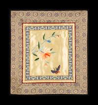 A Collection of 33 Chinese Embroidered Silk Panels 近代 綉片33幅