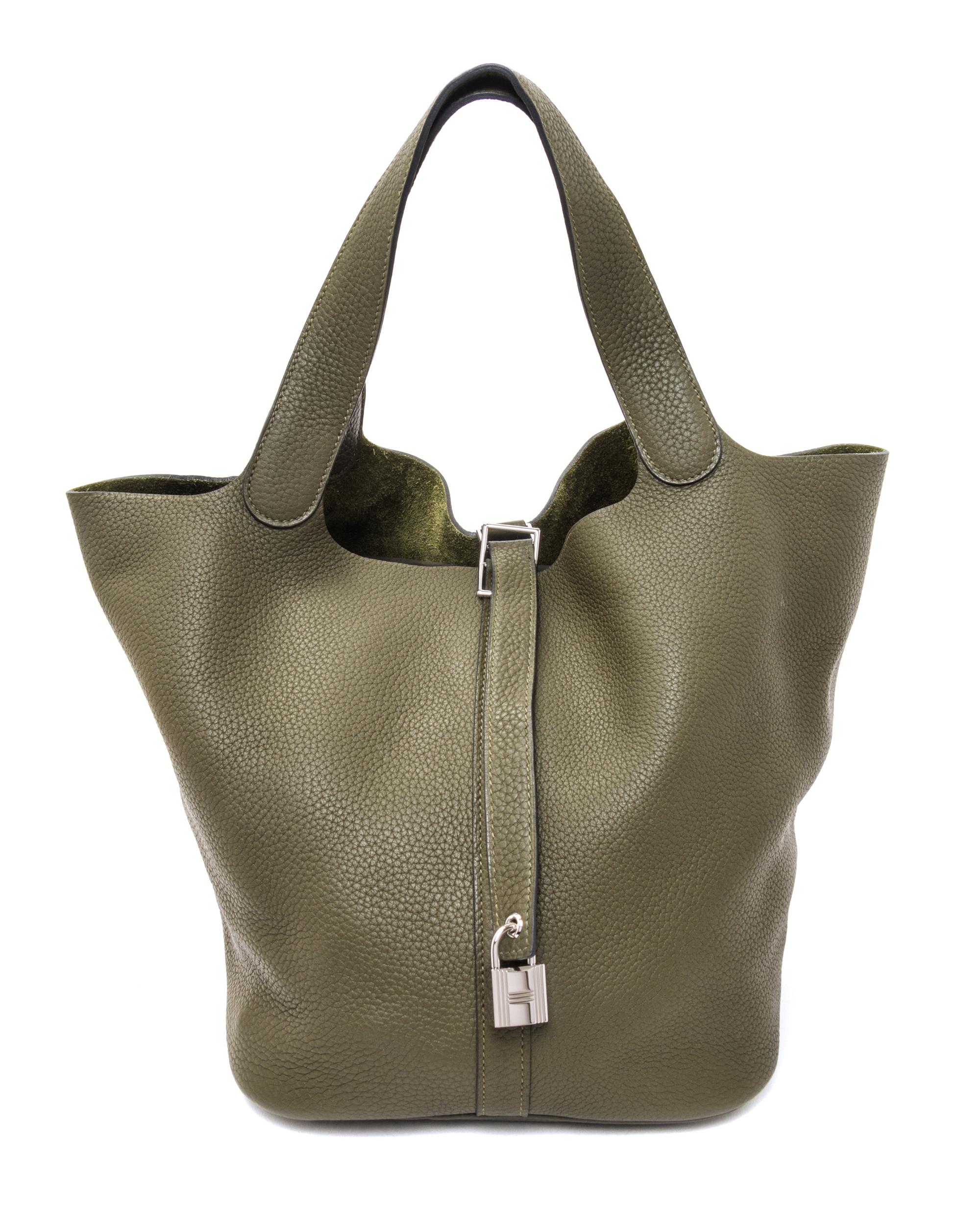An Hermes Vert Veronese Taurillon Clemence Picotin Lock GM Handbag, 10.5" x 10.5" x 8.5".