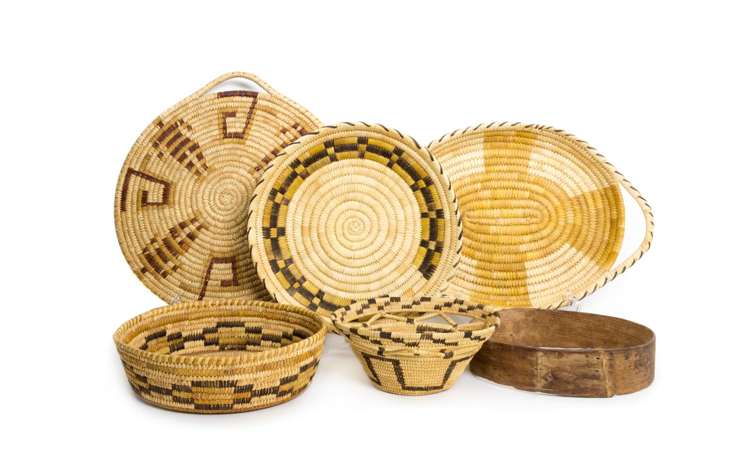 A Group of Fourteen Tohono O'odham Baskets Height of tallest 16 3/4 inches.