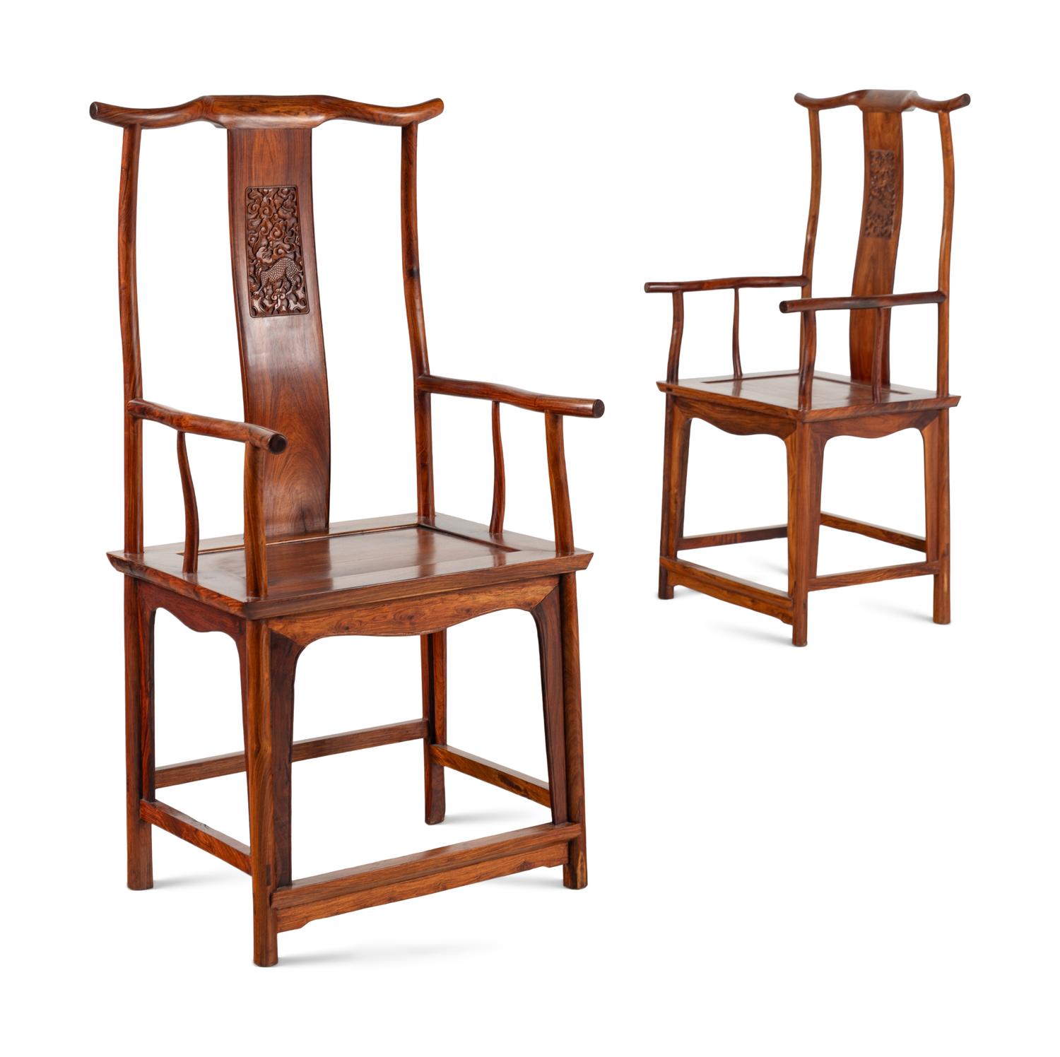 A Pair of Chinese Official's Hat Armchairs, Sichutouguanmaoyi, Possibly Huanghuali, 20th Century 近代 黃花梨四出頭官帽椅一對