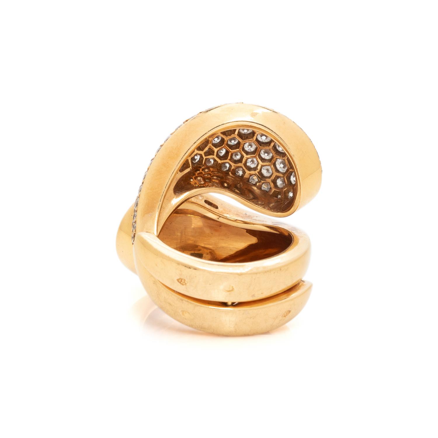 CARTIER, YELLOW GOLD AND DIAMOND 'LE YIN ET LE YANG' RING