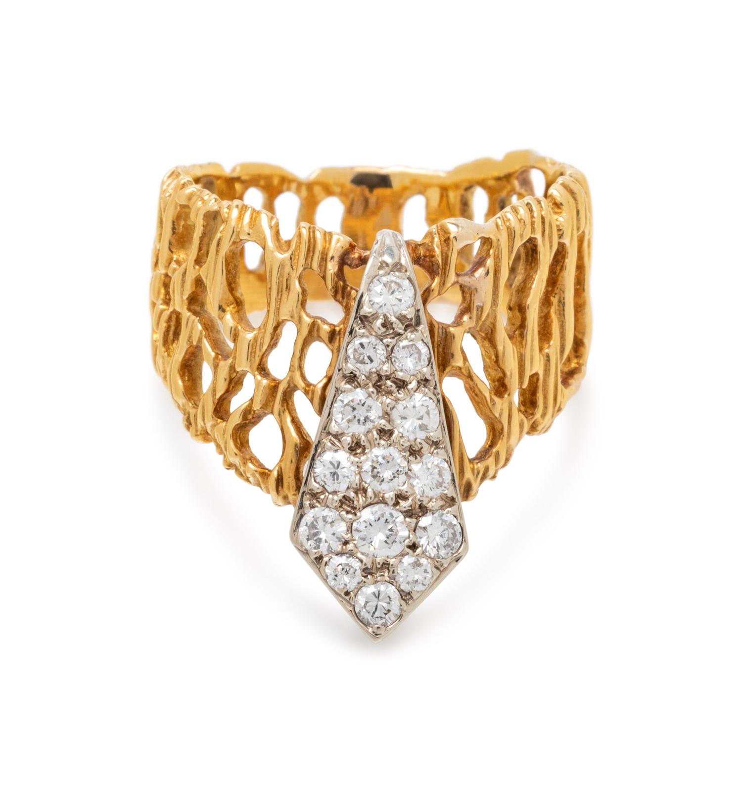 BICOLOR GOLD AND DIAMOND RING