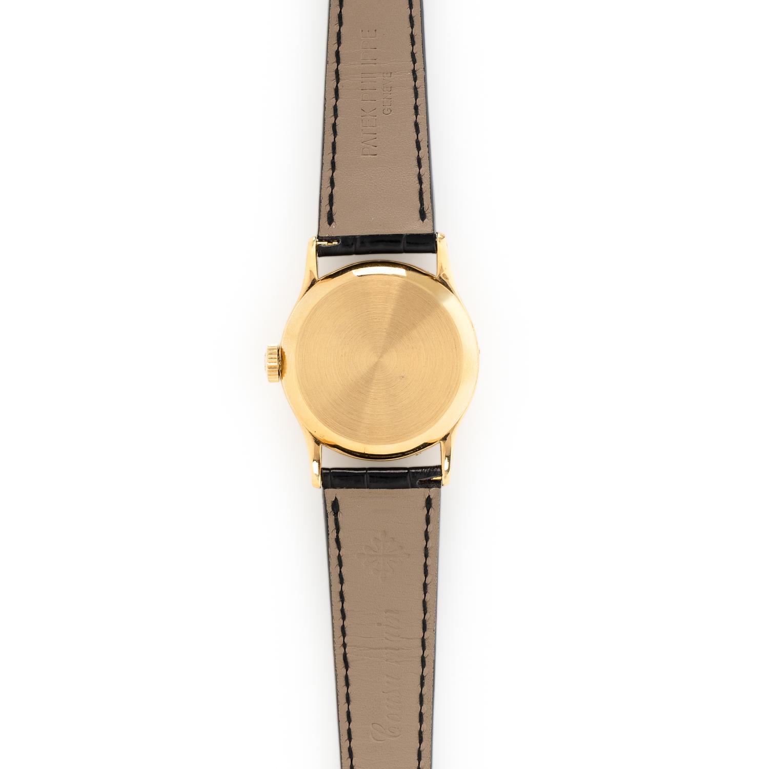 PATEK PHILIPPE, REF. 1526J 18K YELLOW GOLD PERPETUAL CALENDAR MOONPHASE WATCH, EXTRACT FROM THE ARCHIVES