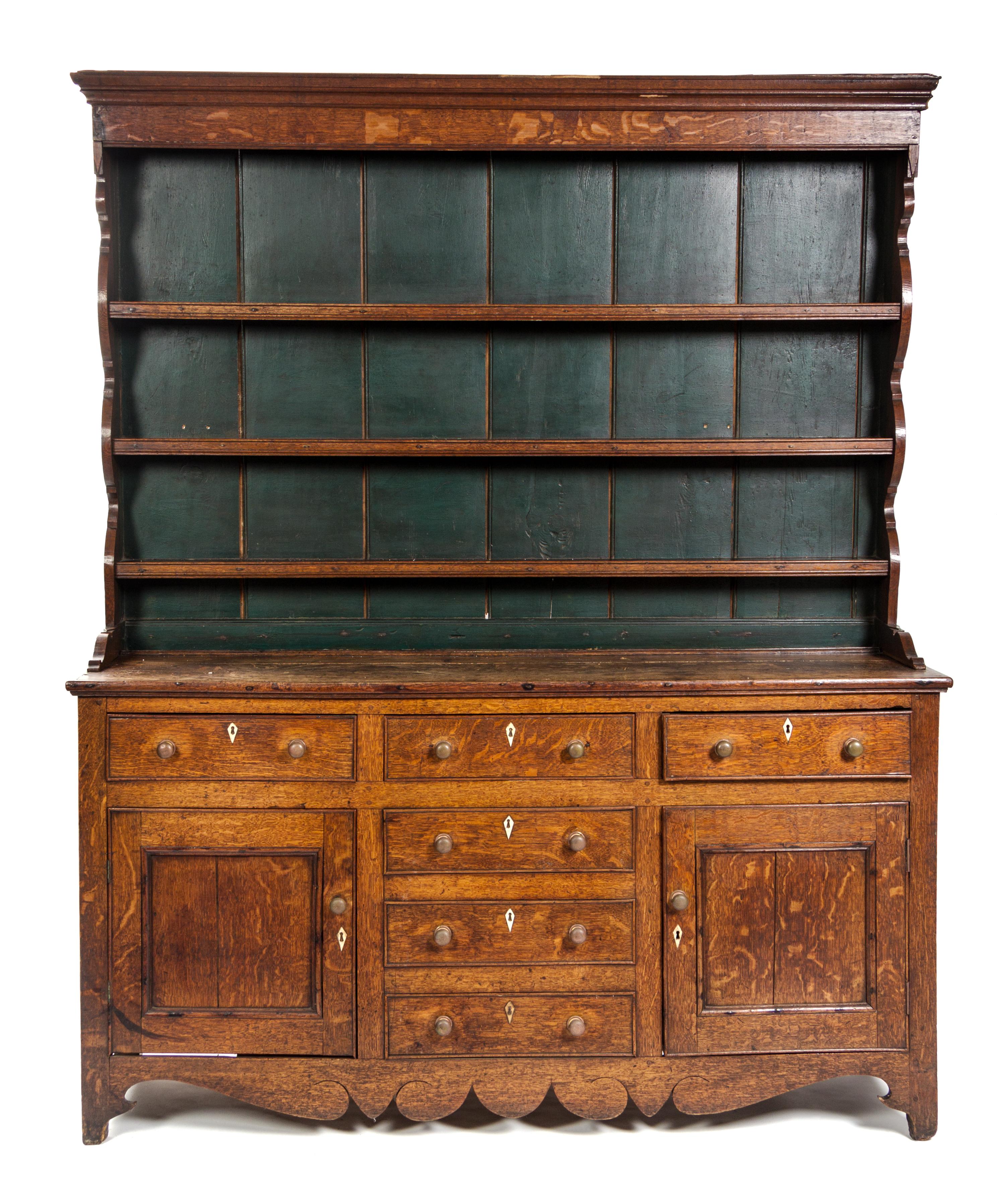 An Oak Welsh Cupboard Height 83 x width 65 x depth 20 inches. — 19TH CENTURY