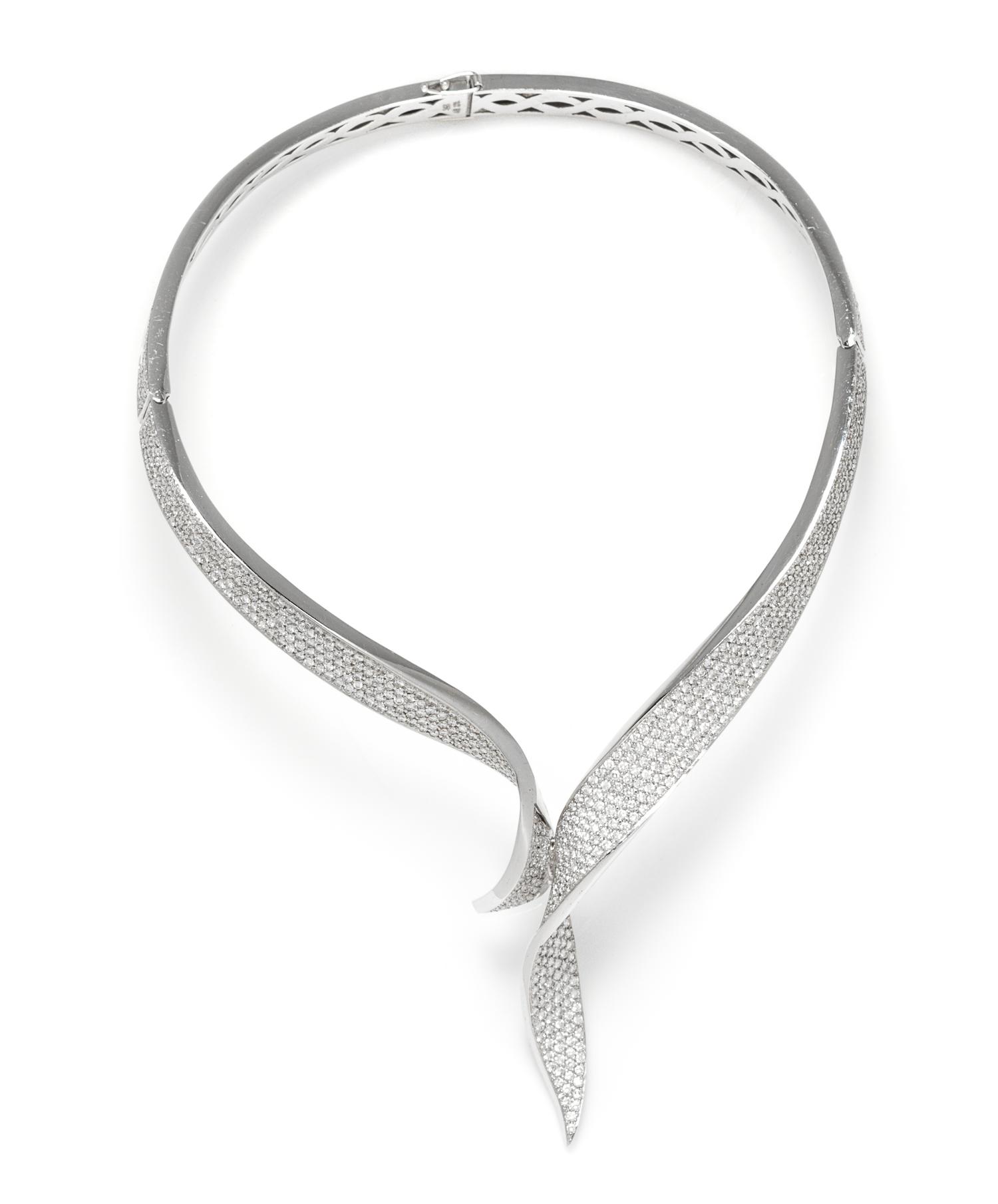 A White Gold and Diamond Collar Necklace, 68.80 dwts.