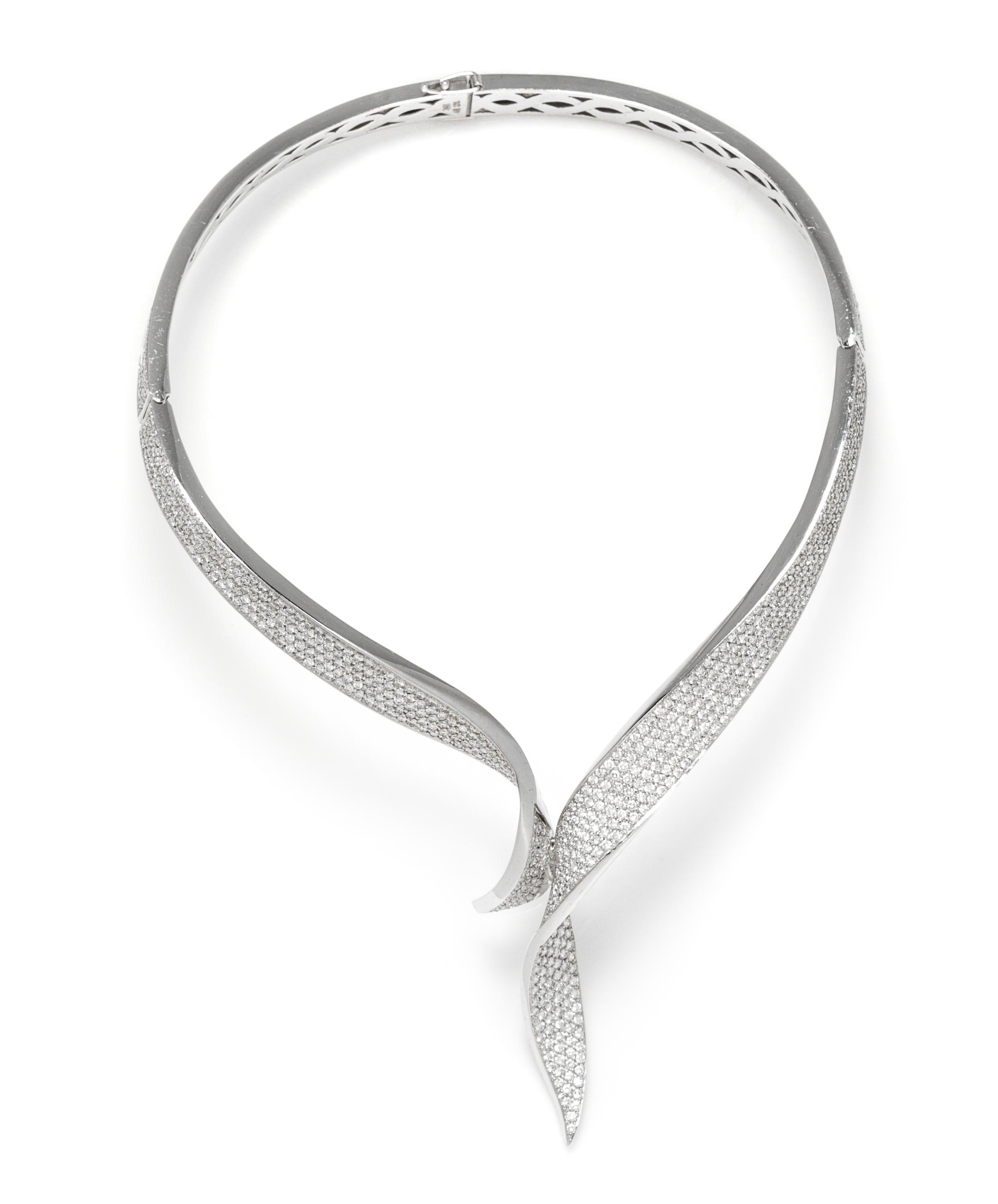 A White Gold and Diamond Collar Necklace, 68.80 dwts.