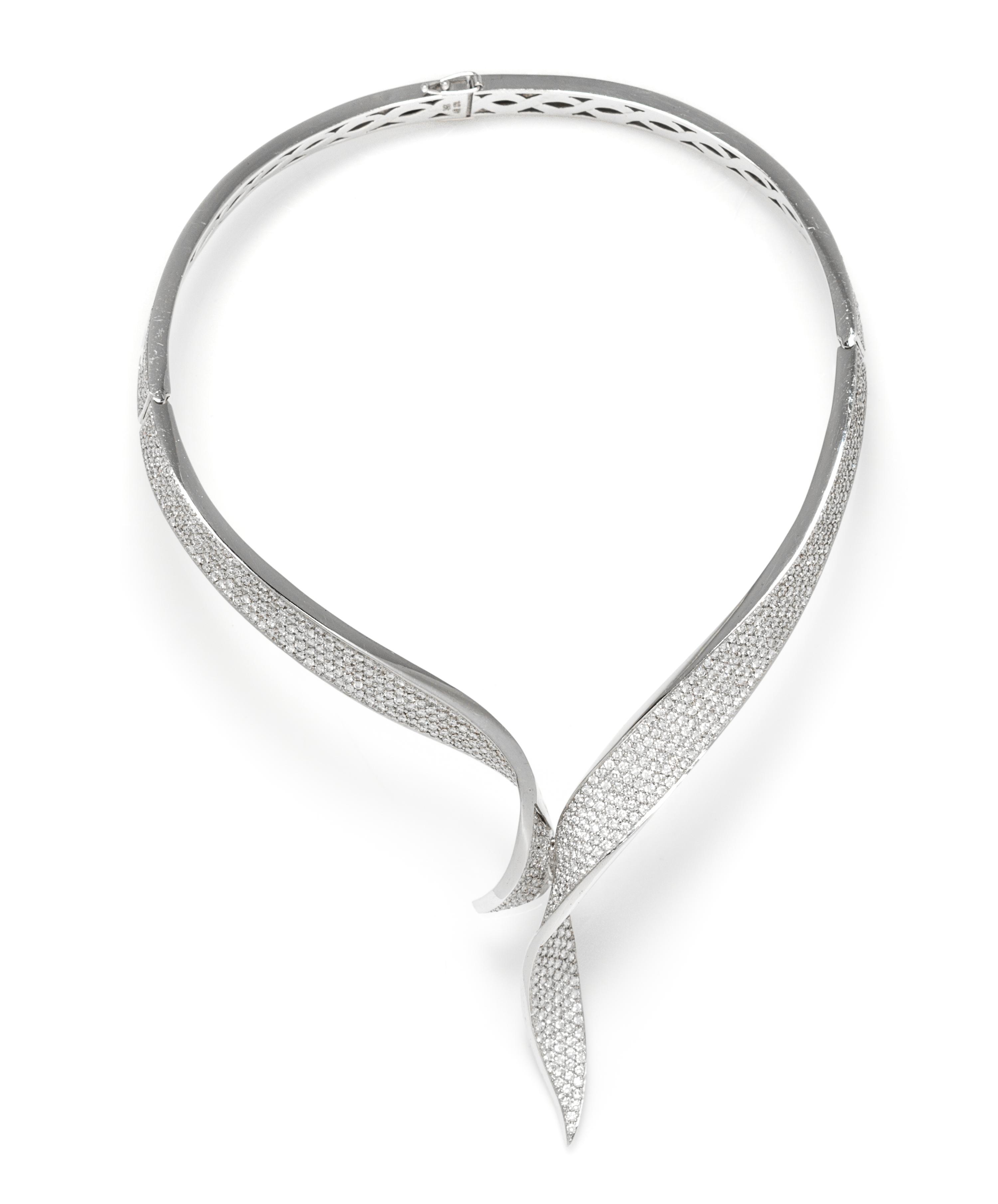 A White Gold and Diamond Collar Necklace, 68.80 dwts.