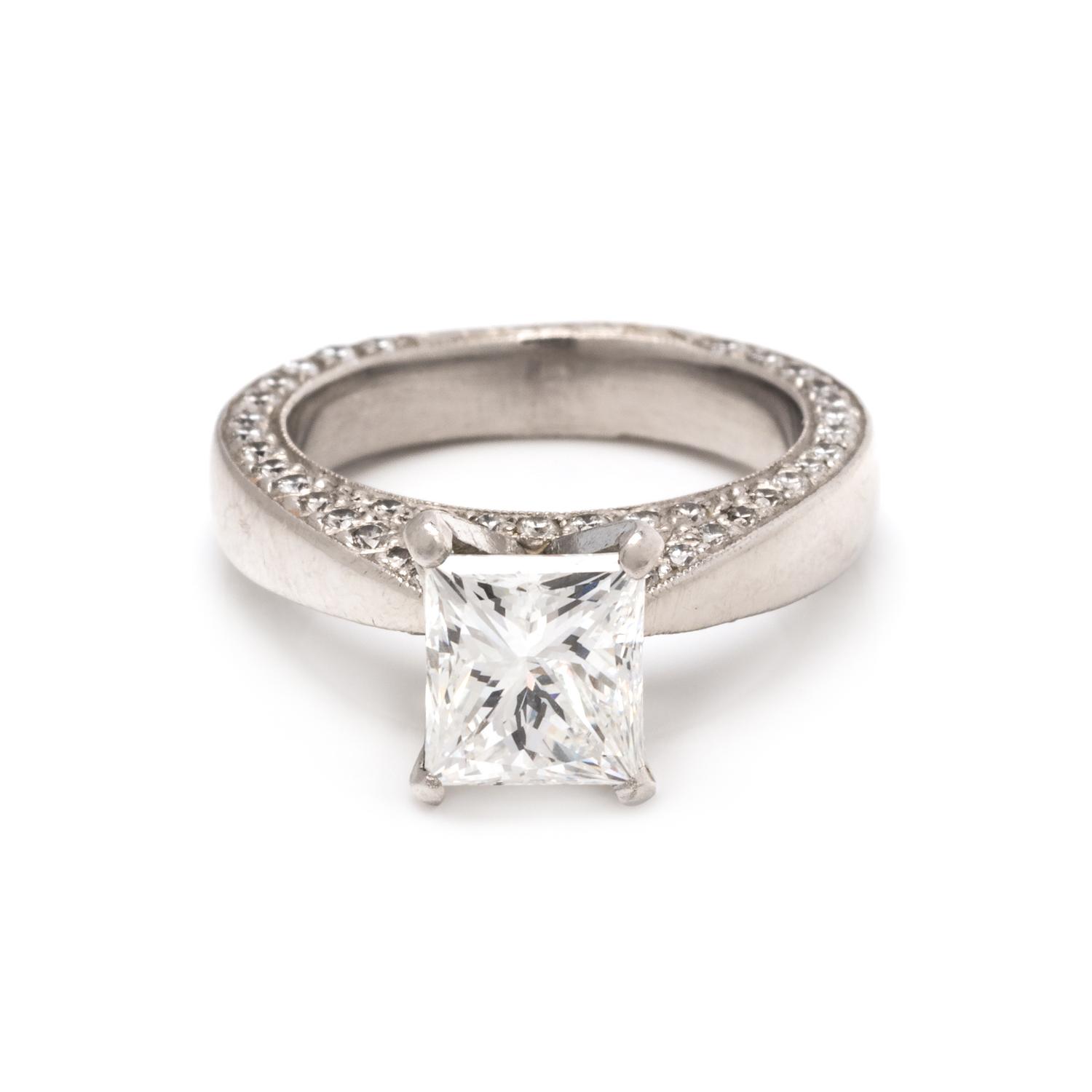 DIAMOND RING