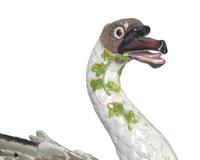 A Pair of Samson Porcelain Swan-Form Soup Tureens and Covers