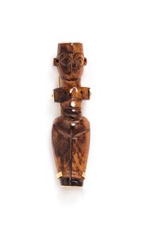 A 14 Karat Yellow Gold and Wood Figural Brooch,