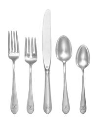 An American Silver Flatware Service, Gorham Mfg. Co., Providence, RI, Kingstown pattern, comprising: 8 dinner knives 6 dinner forks 8 s
