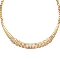 YELLOW GOLD AND DIAMOND NECKLACE