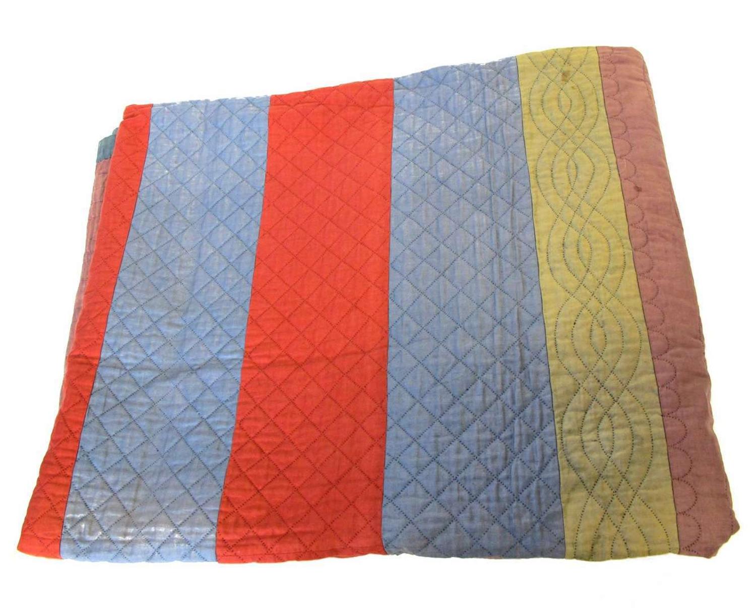 Amish "Bars" pattern quilt pennsylvania, 19th/20th century