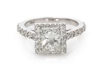 A 14 Karat White Gold and Diamond Ring, 3.35 dwts.