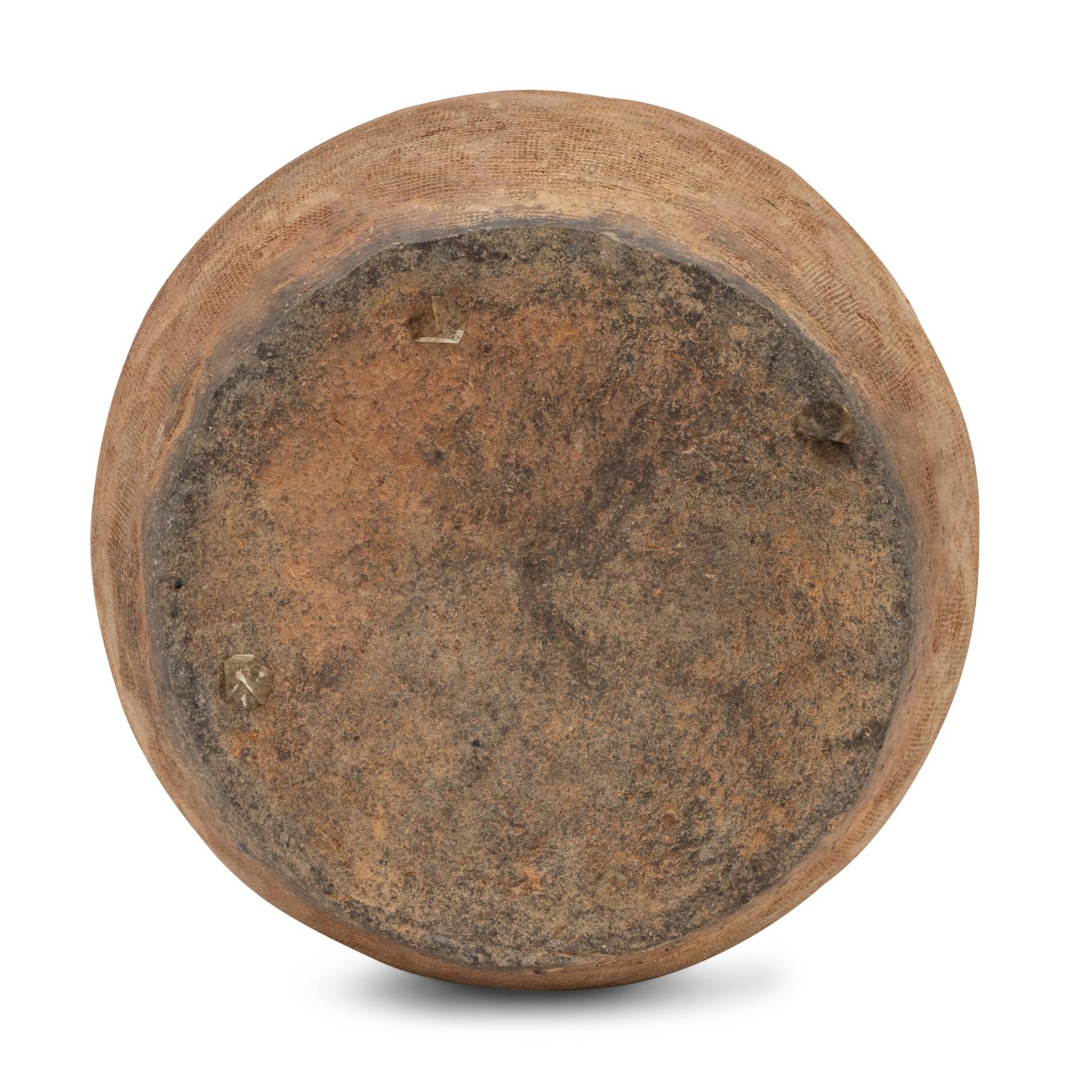 A Chinese Grey Pottery Jar