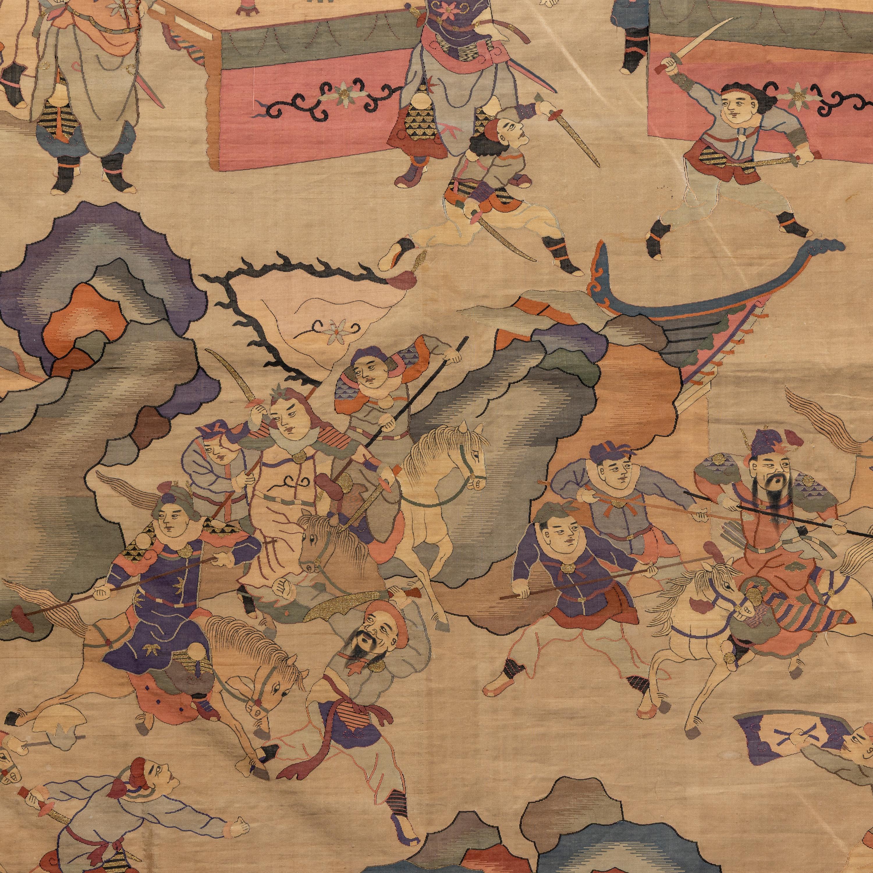 A Large Chinese Kesi Silk 'Battle Scene' Panel, Late Qing Dynasty — 清晚期 緙絲刀馬人物圖大挂賬
