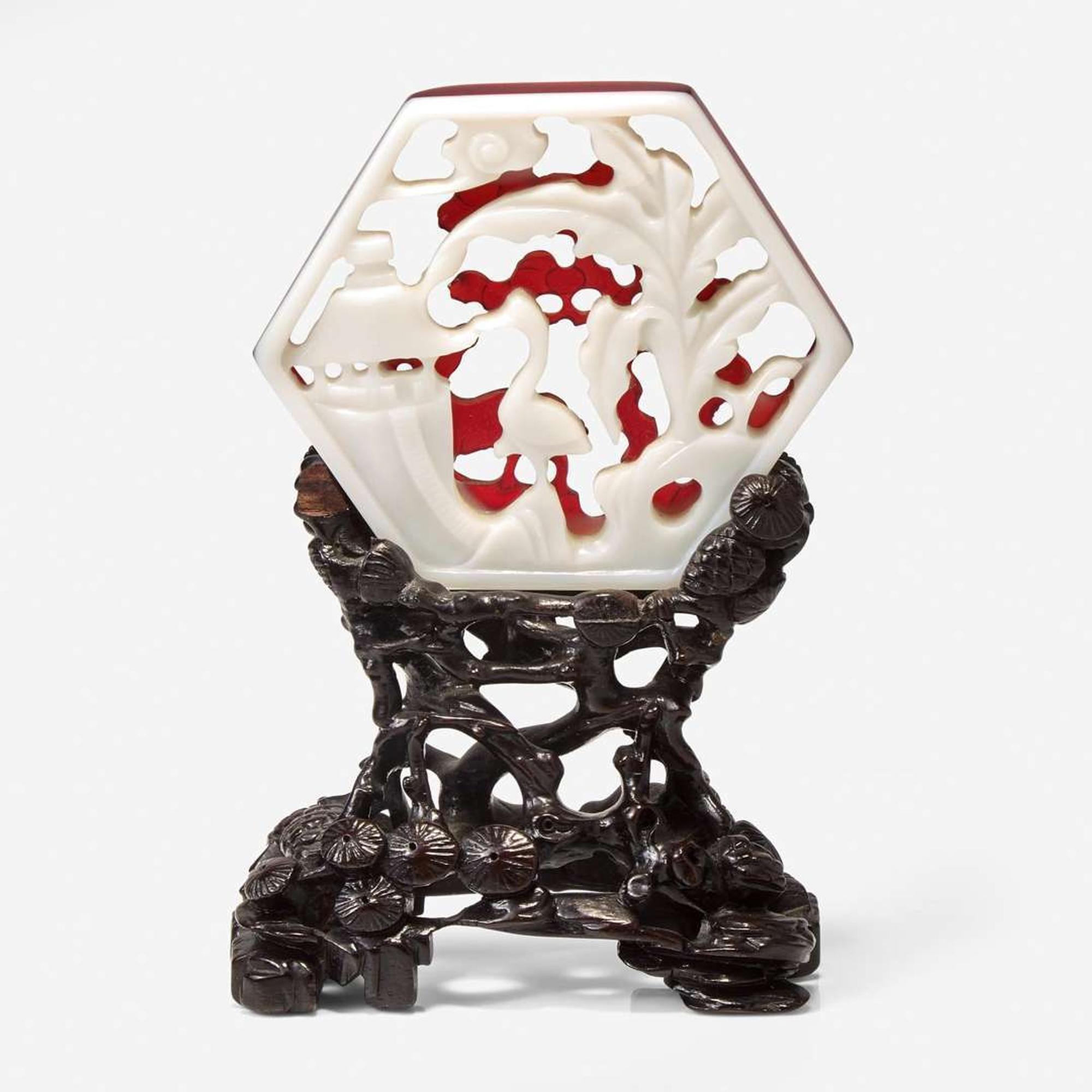 An unusual small Chinese ruby-overlay glass table screen with carved wood stand 紅白雙色琉璃硯屏及木底座 The glass Qing dynasty ?????