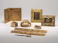 Grapevine Eight-Piece Desk Set