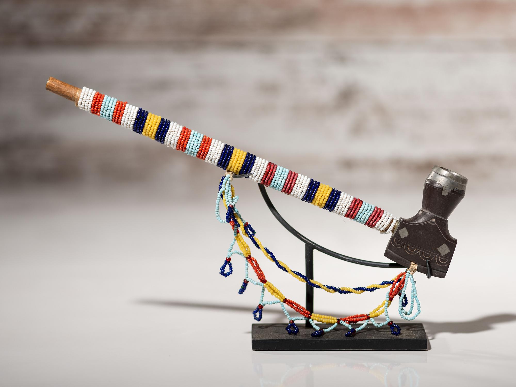 Micmac Pipe with Beaded Stem