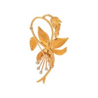 YELLOW GOLD AND DIAMOND FLOWER BROOCH