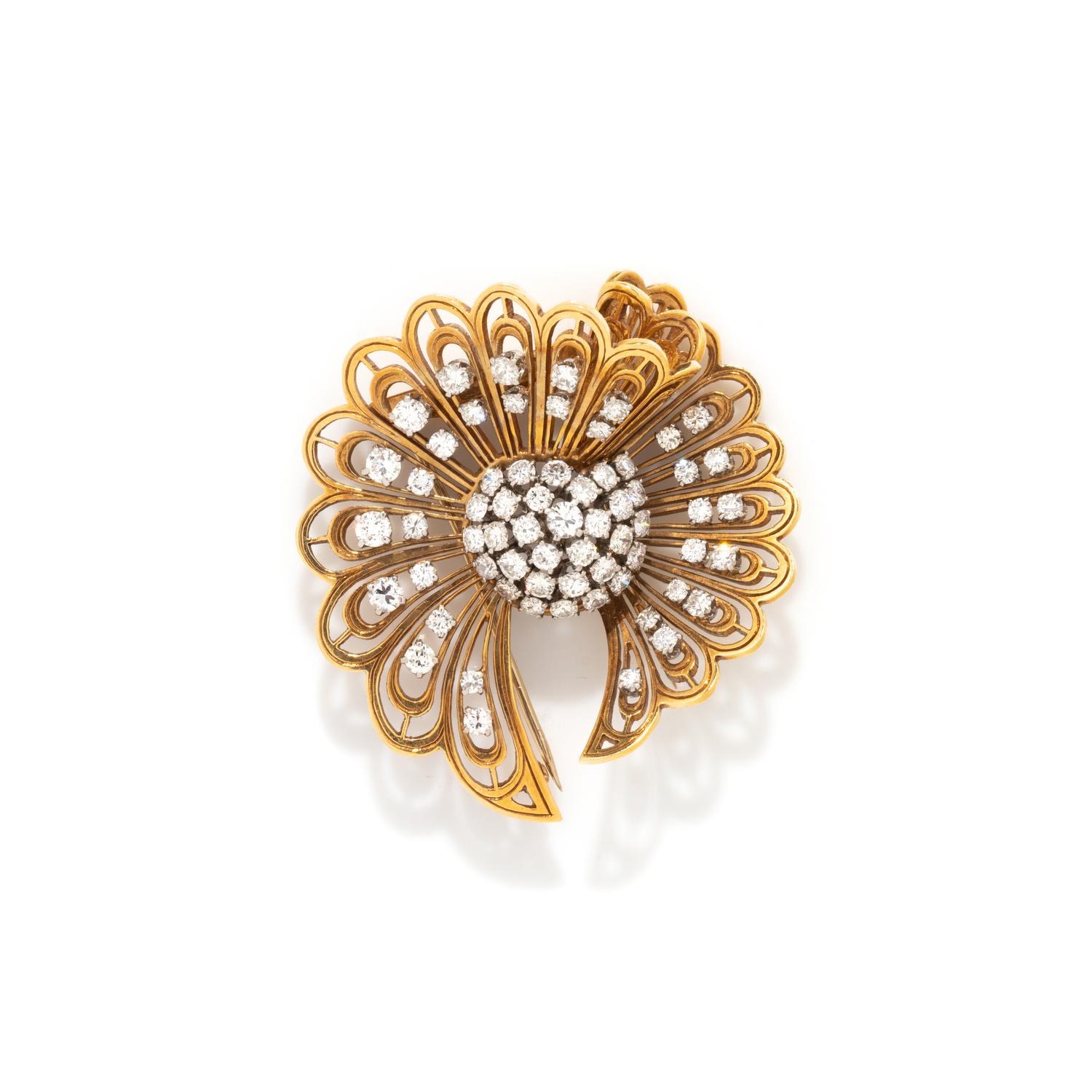 RETRO, DIAMOND AND YELLOW GOLD BROOCH