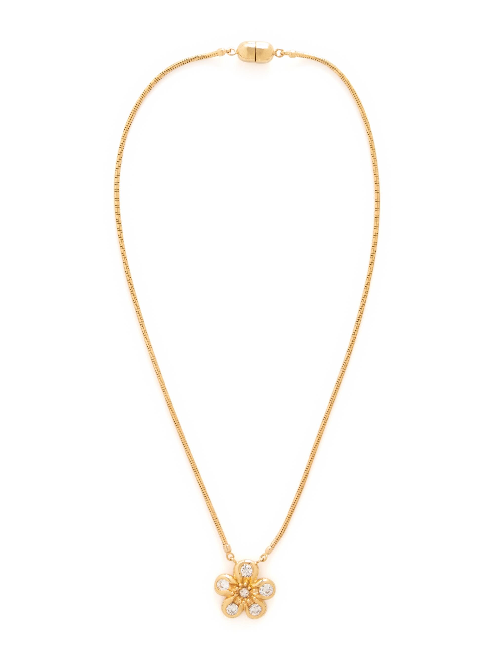 YELLOW GOLD AND DIAMOND FLOWER NECKLACE