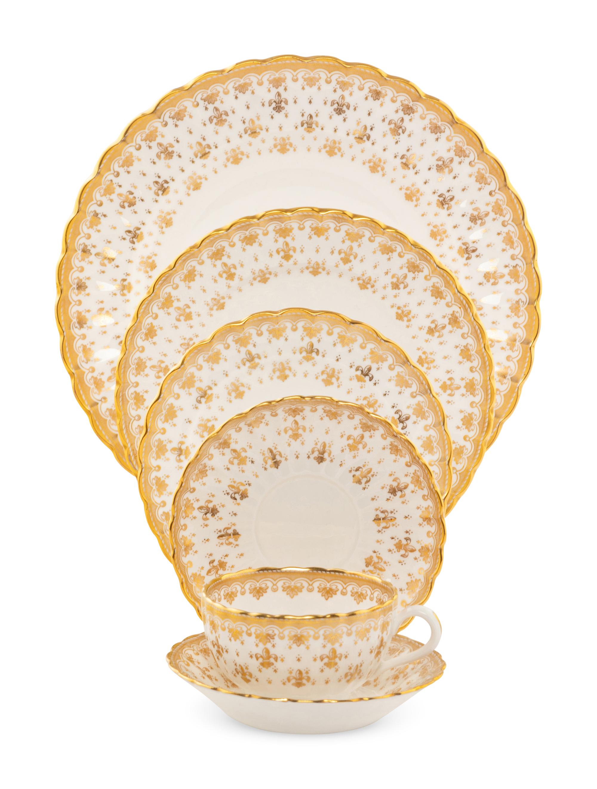 A Spode Porcelain Dinner Service