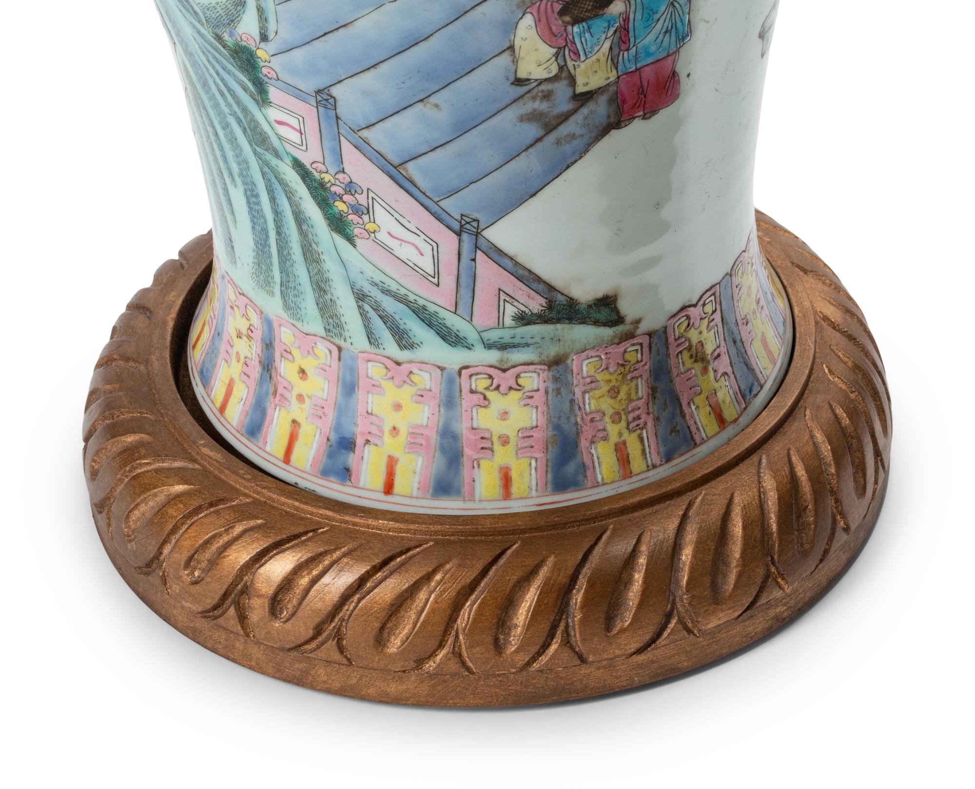 A Pair of Chinese Export Porcelain Vases