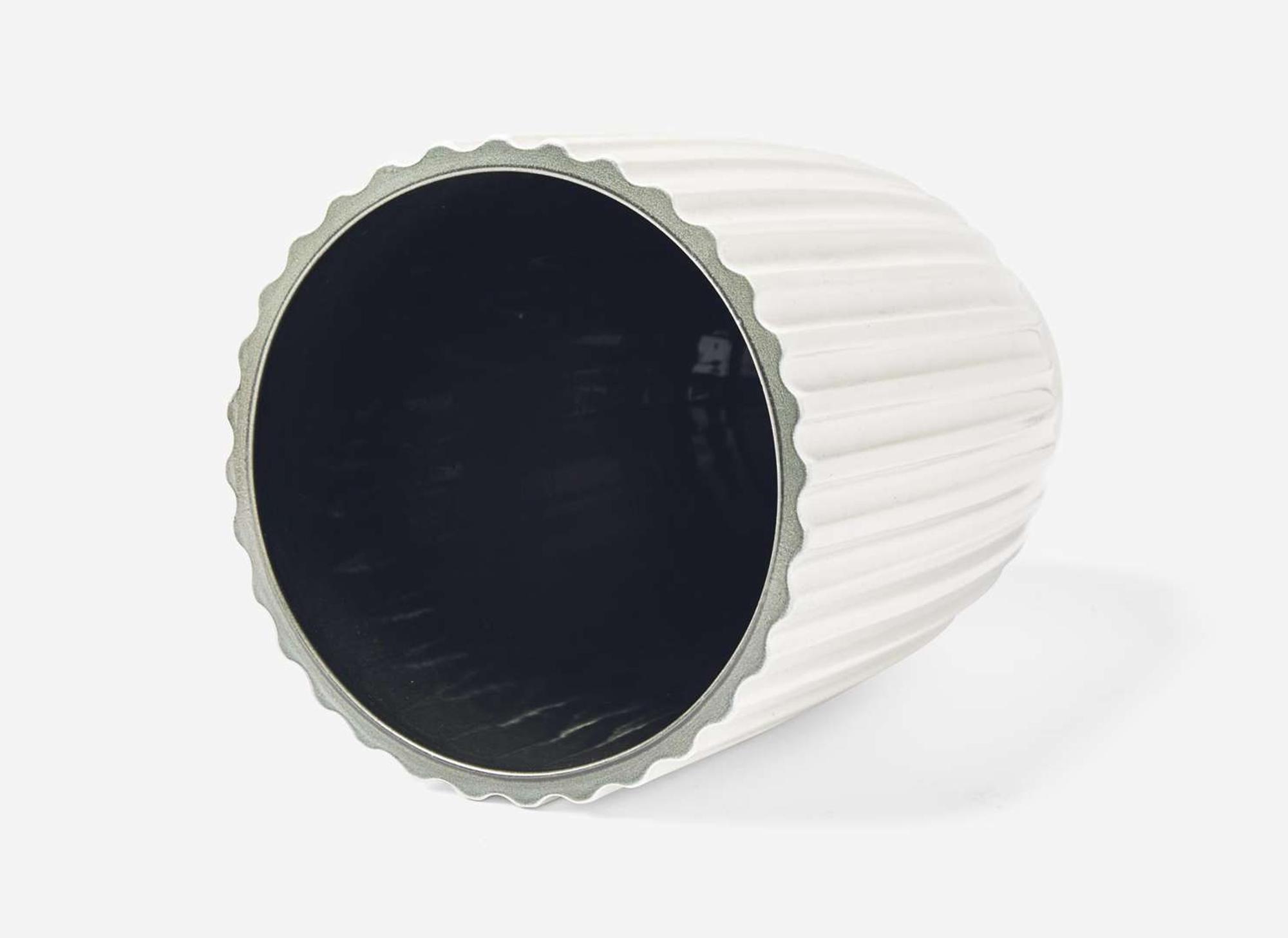 A Norman Wilson for Wedgwood Unique Ware Moonstone Glazed Vase, UK, circa 1940