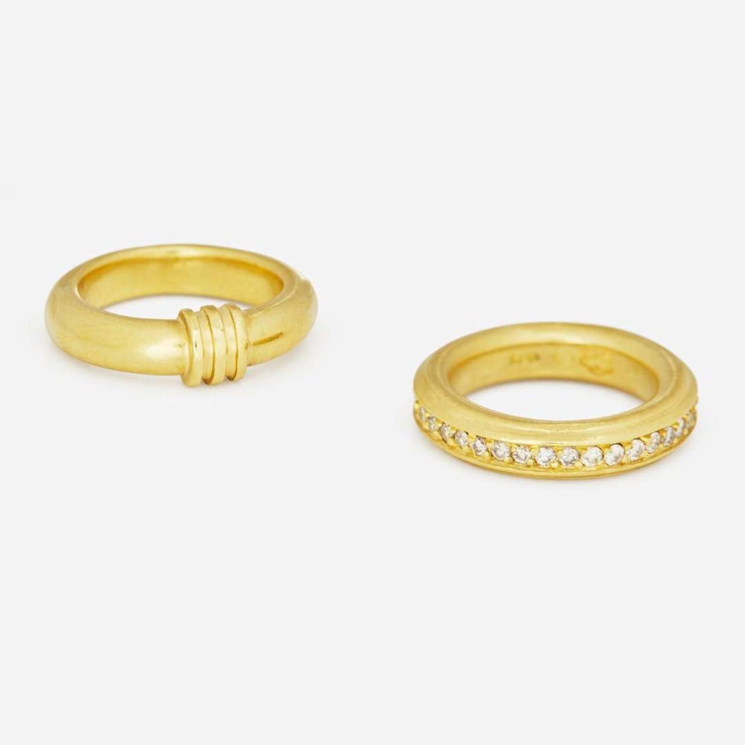 A Set of two 18K Yellow Gold Slane Rings
