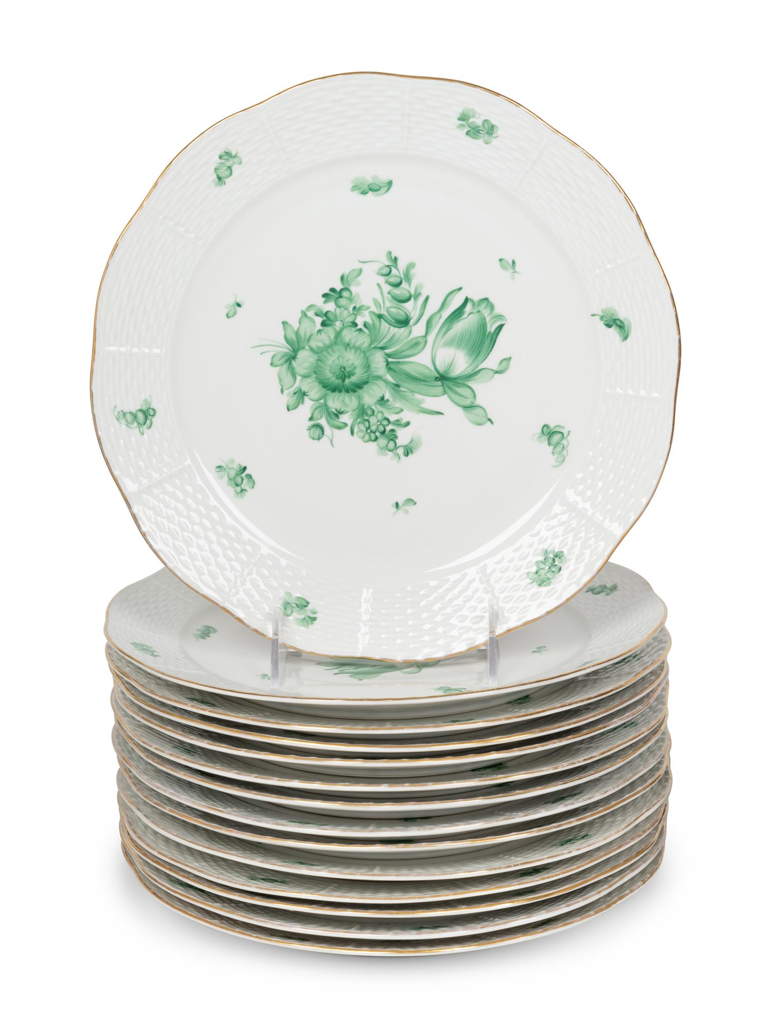 A Herend Chinese Bouquet Porcelain Dinner Service