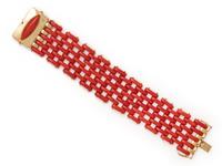 YELLOW GOLD AND CORAL BRACELET