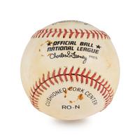 A Hank Aaron Single Signed Autograph Baseball (Beckett Authentication Services)
