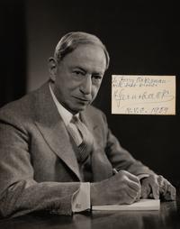 [GERNSBACK, Hugo]. Photograph of Hugo Gernsback with signed sentiment. 1959.